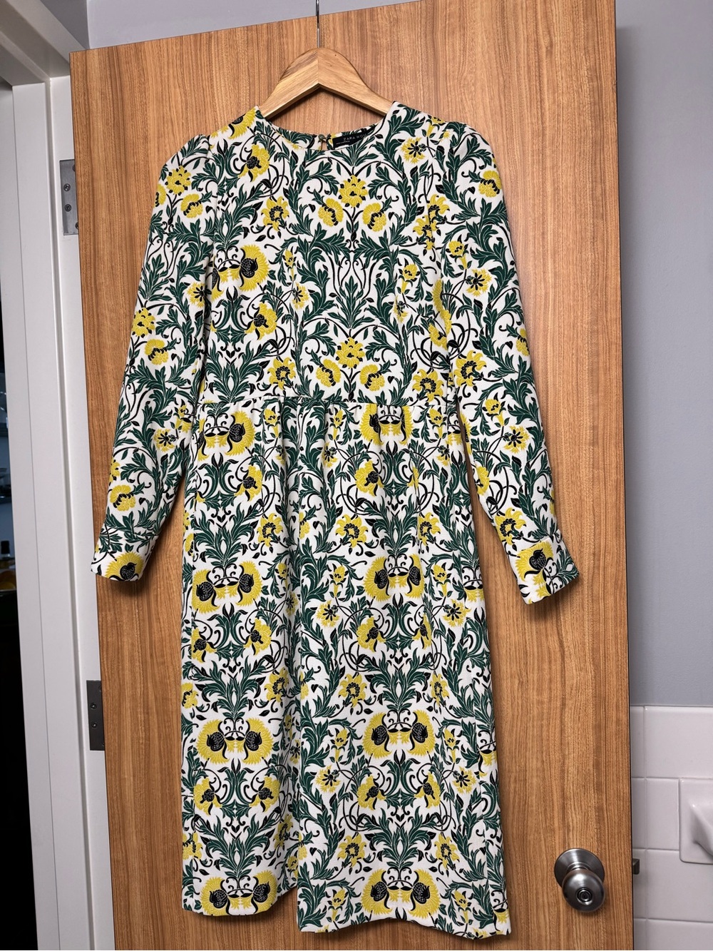 Zara Woman Floral Midi Dress with Yellow & Green Print. Gorgeous!